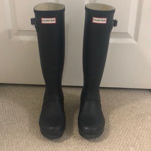 Size 7 Matte Navy Blue Hunter Boots